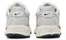 Tênis Nike Zoom Vomero 5 Photon Dust Metallic Silver Cinza