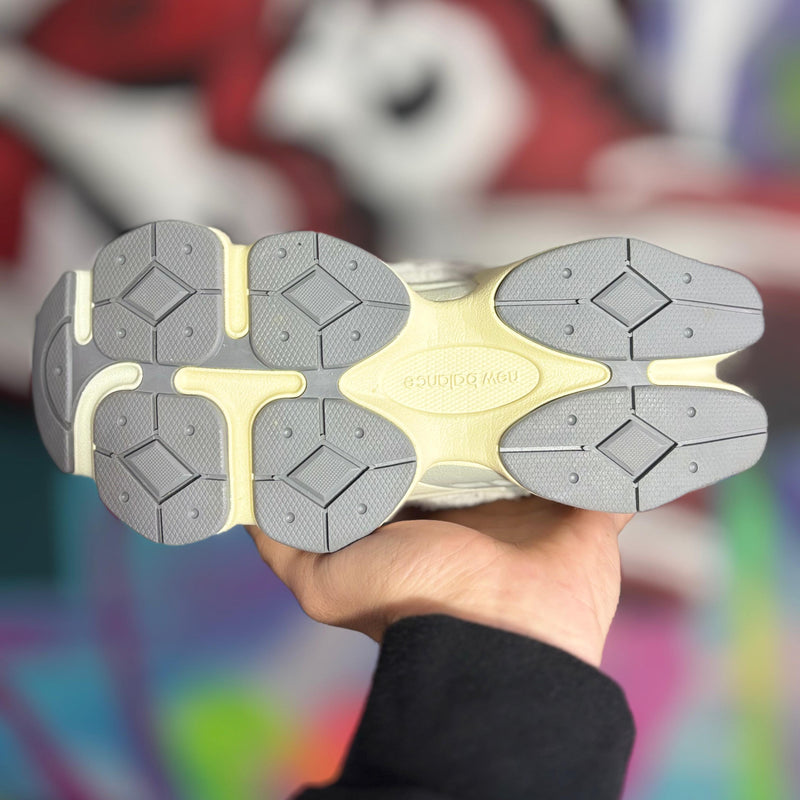 New Balance 9060 Shadow Grey Concrete Silver (Pronta Entrega)