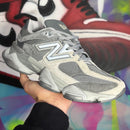 New Balance 9060 Shadow Grey Concrete Silver (Pronta Entrega)